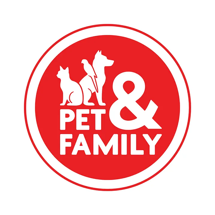 Pet & Familiy logo design by Graphic Designer Melissa Sherley